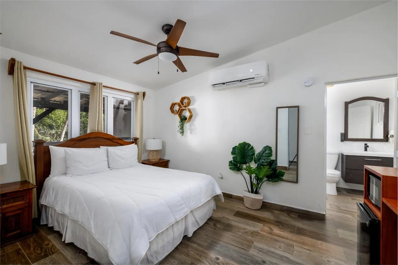 Hotel Casa Isleña Rincón