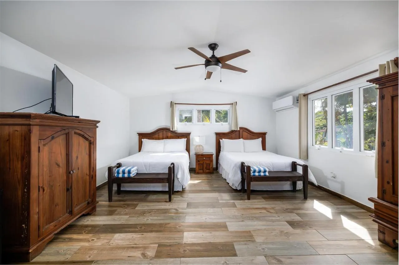 Hotel Casa Isleña Rincón Inn